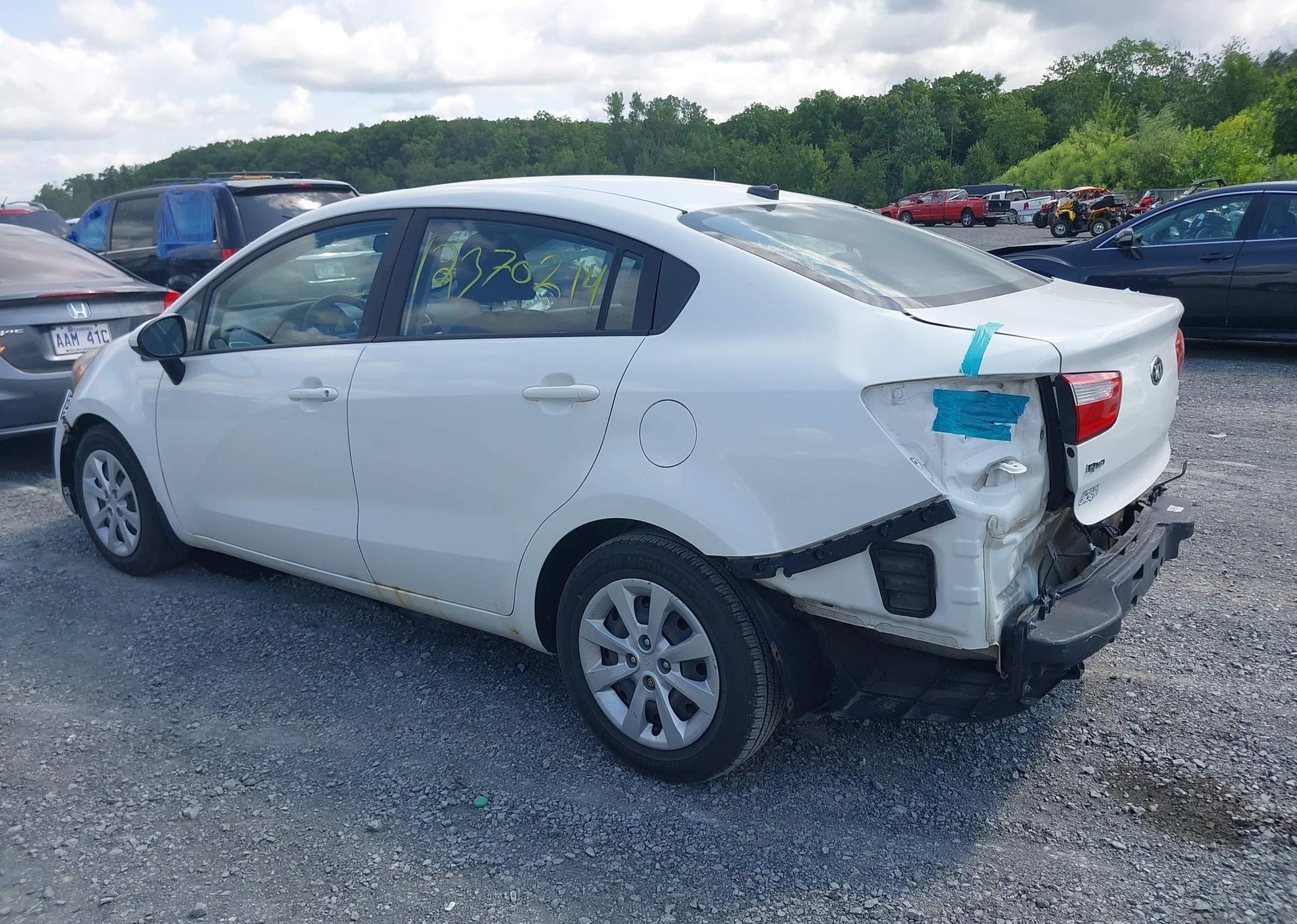 2016 KIA RIO