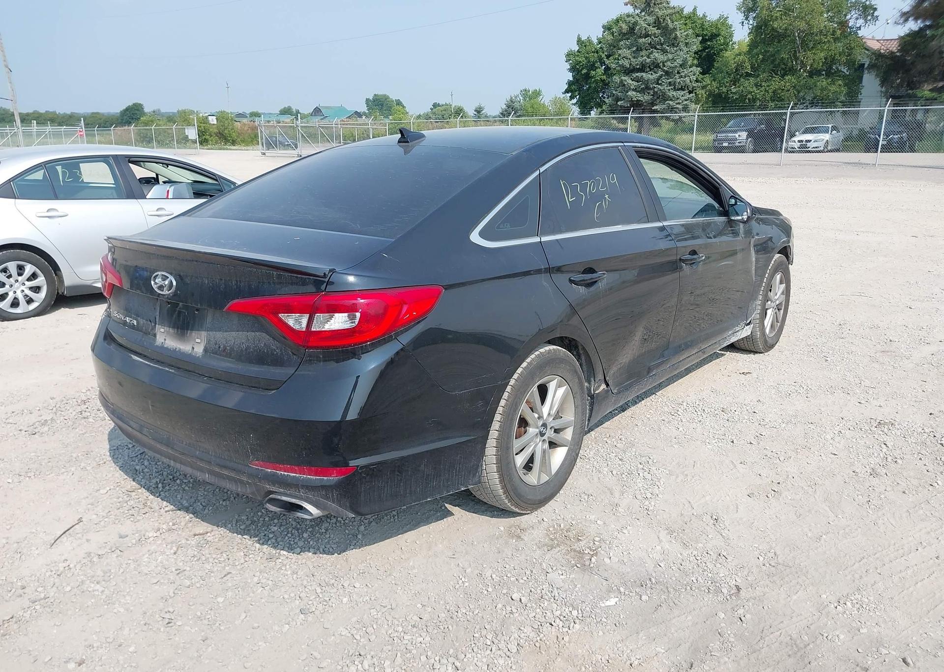 2017 HYUNDAI SONATA GL