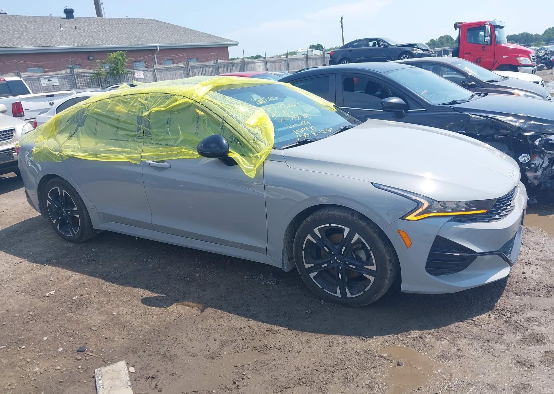 2023 KIA K5