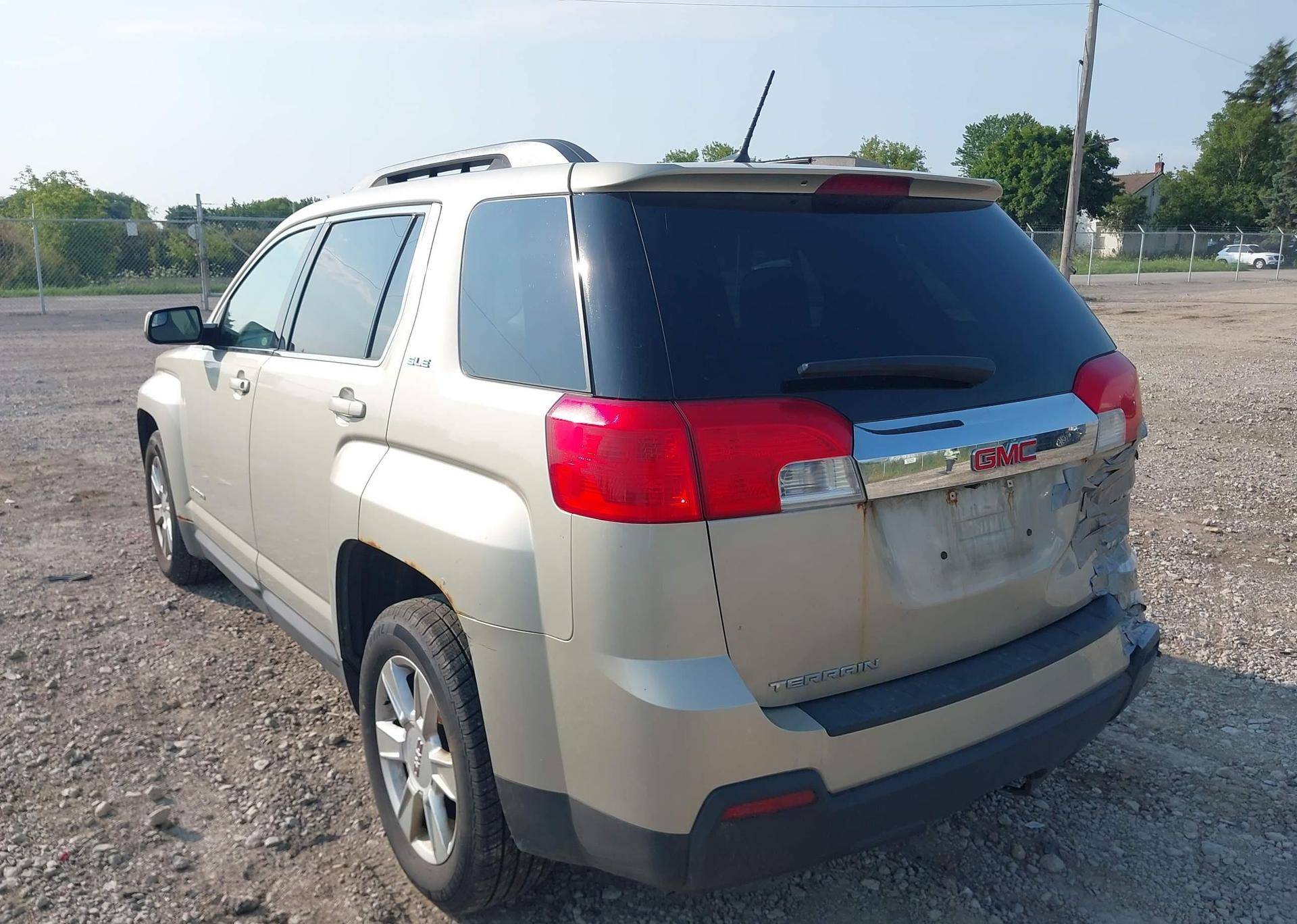2013 GMC TERRAIN SLE-2