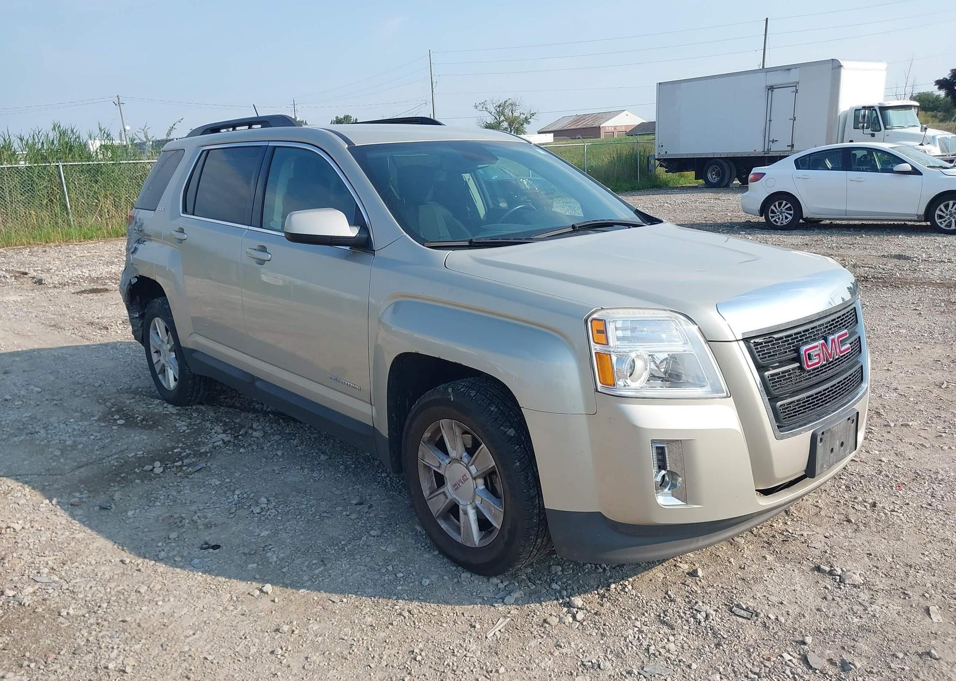 2013 GMC TERRAIN SLE-2