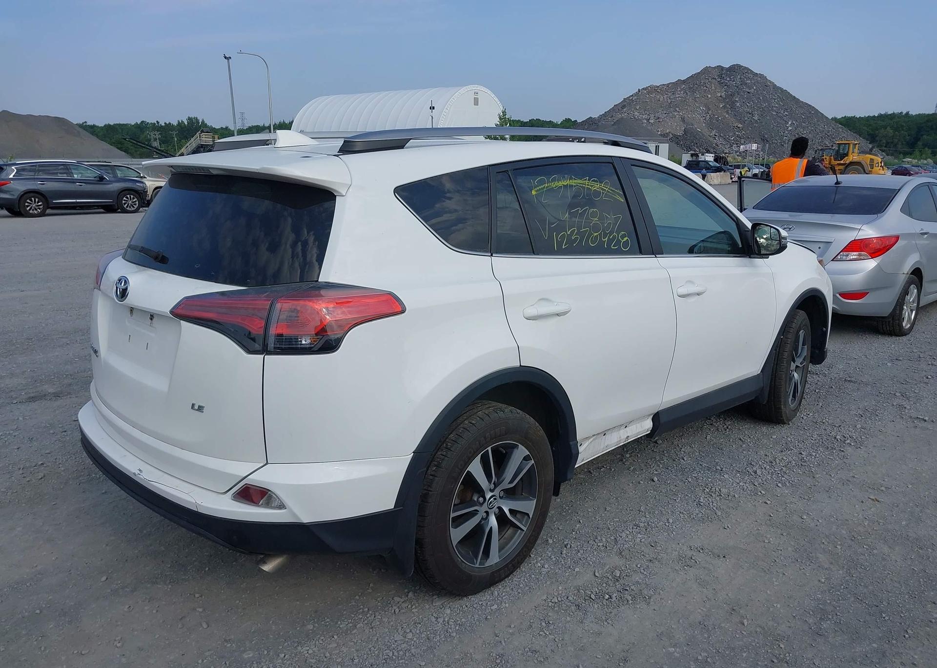 2018 TOYOTA RAV4