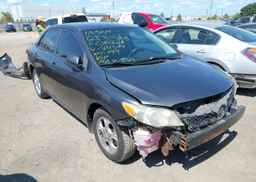 2011 TOYOTA YARIS