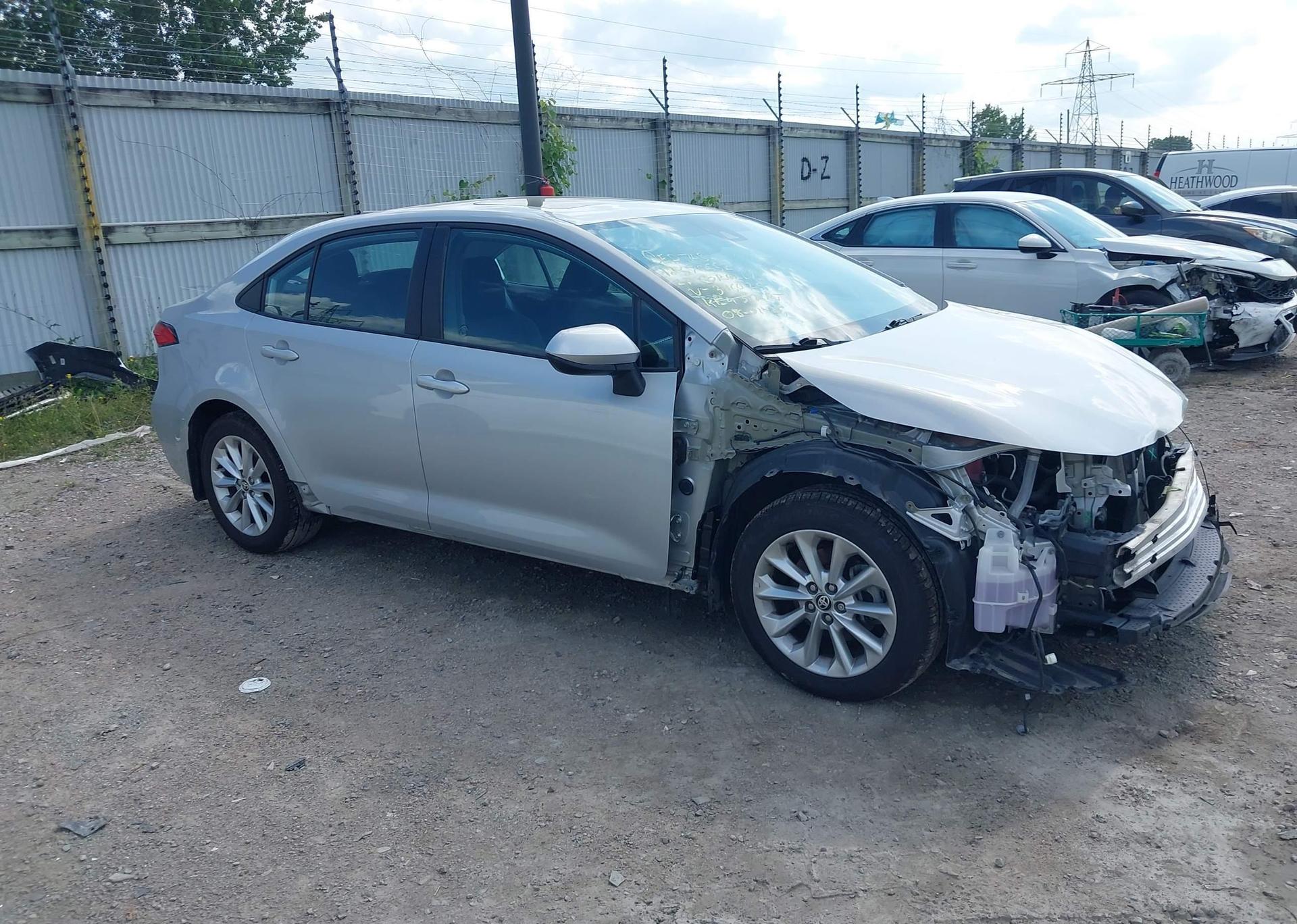 2022 TOYOTA COROLLA LE