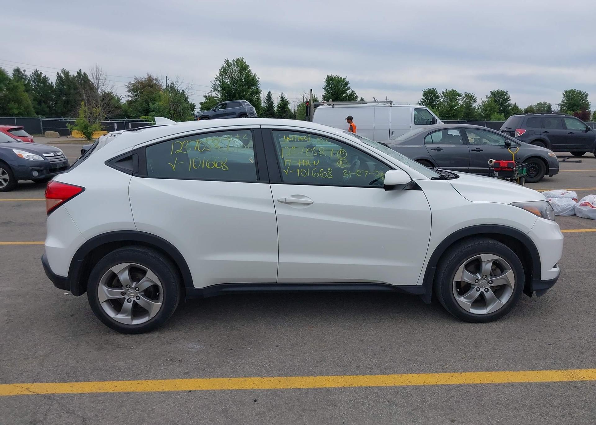 2017 HONDA HR-V