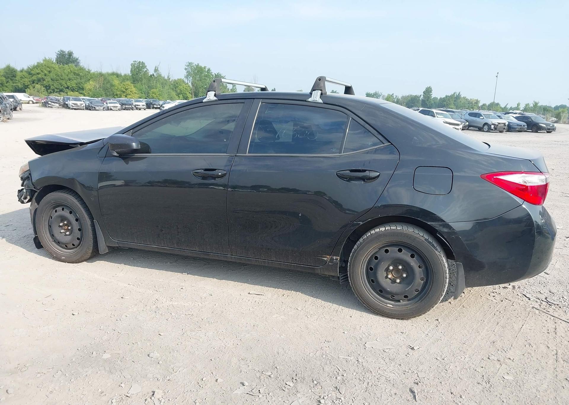 2015 TOYOTA COROLLA LE