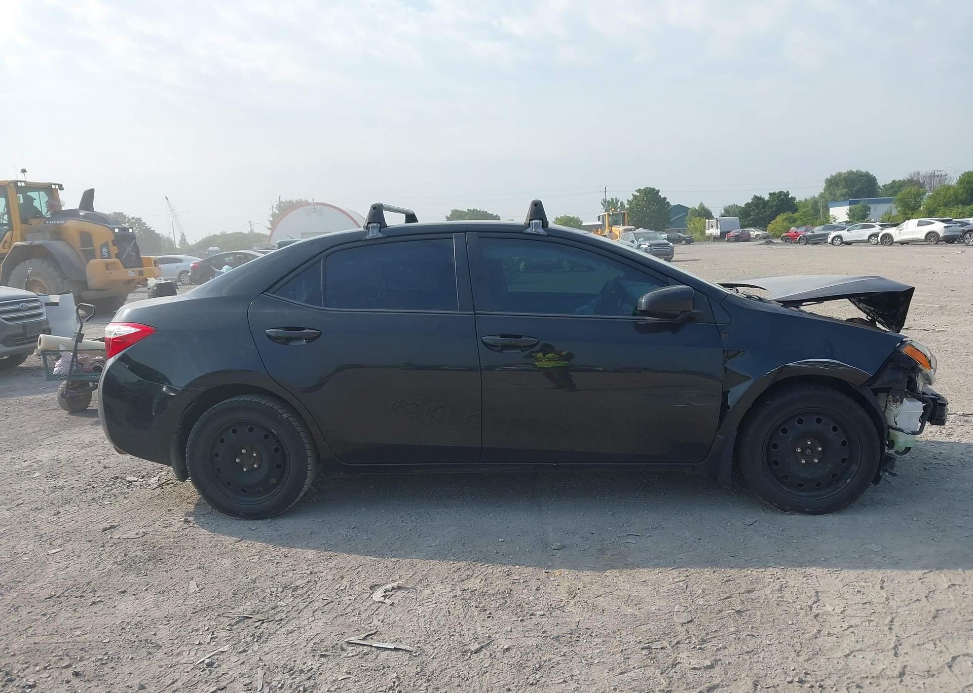 2015 TOYOTA COROLLA LE