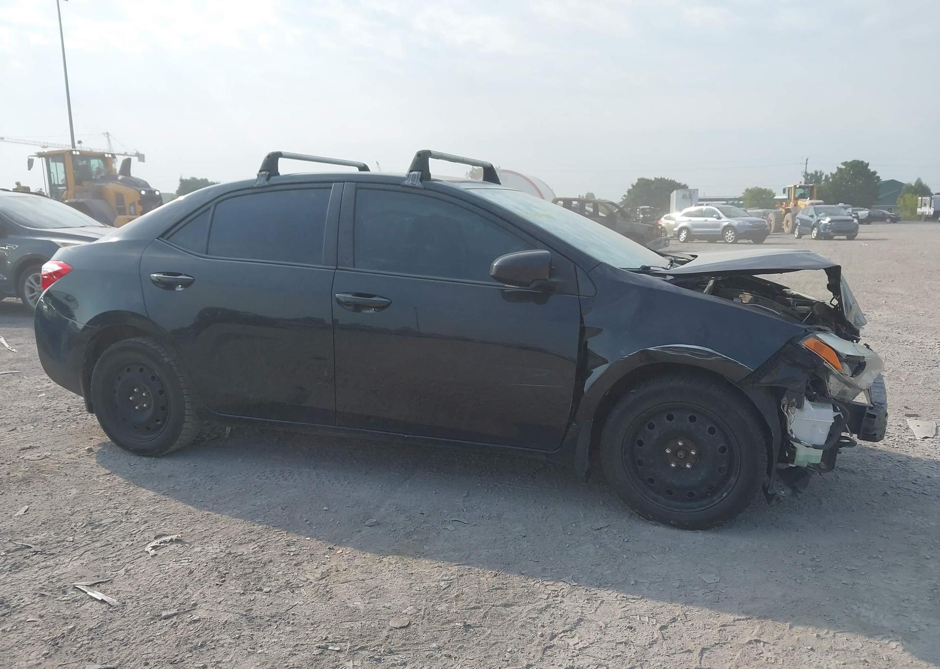 2015 TOYOTA COROLLA LE