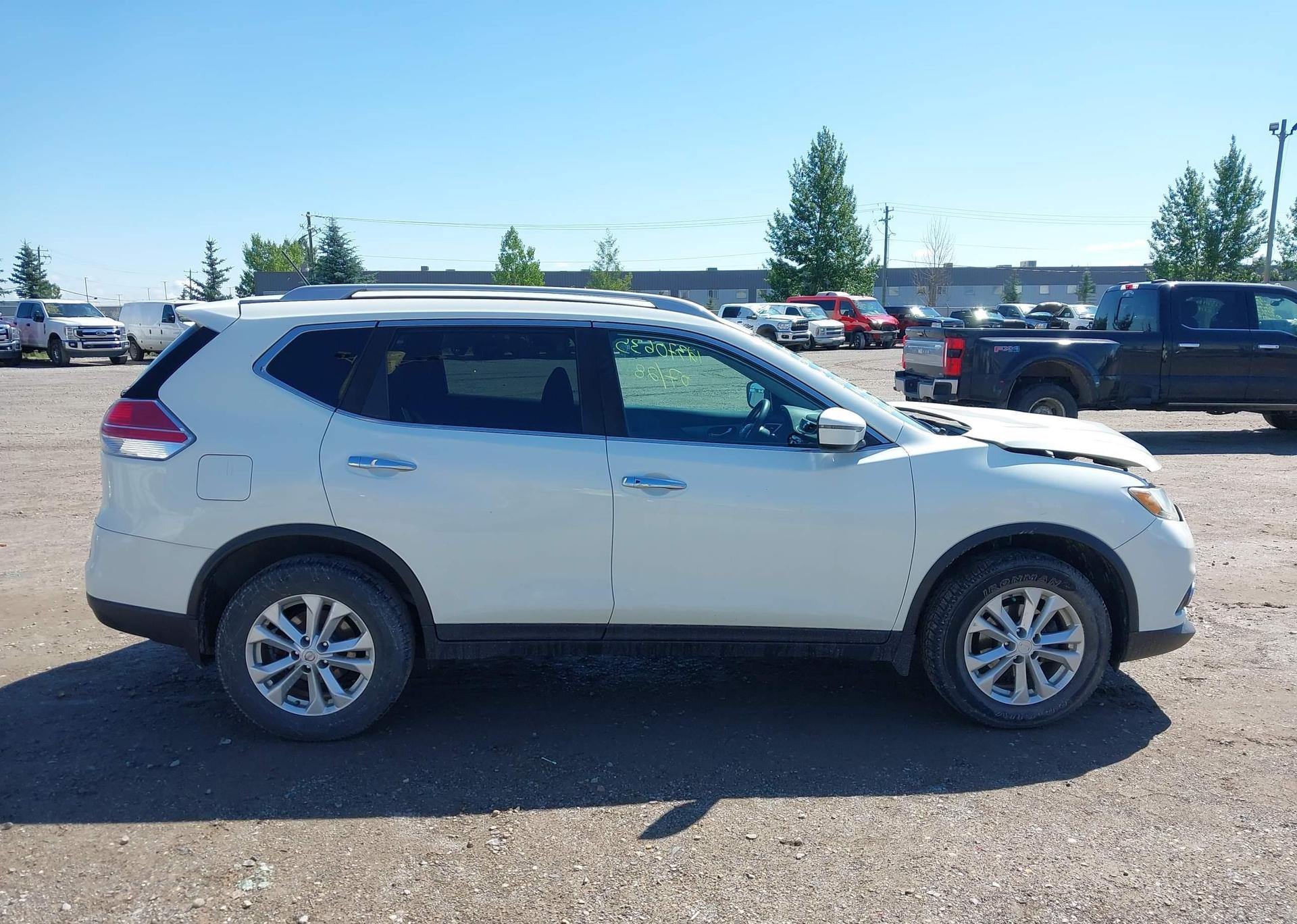 2016 NISSAN ROGUE S