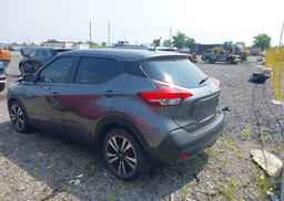 2019 NISSAN KICKS S