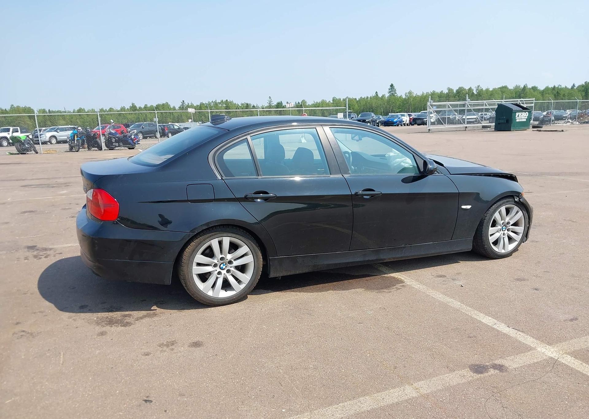 2006 BMW 325I