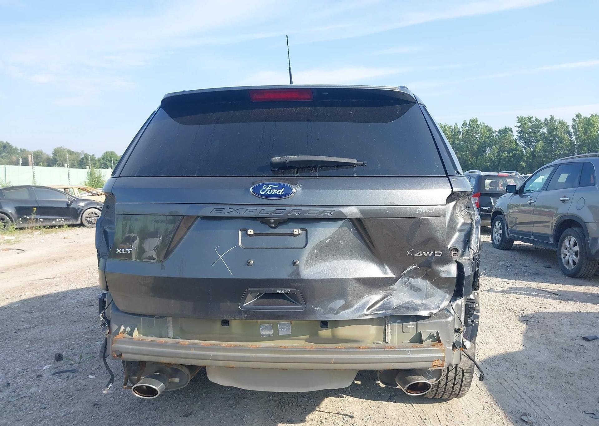 2018 FORD EXPLORER XLT