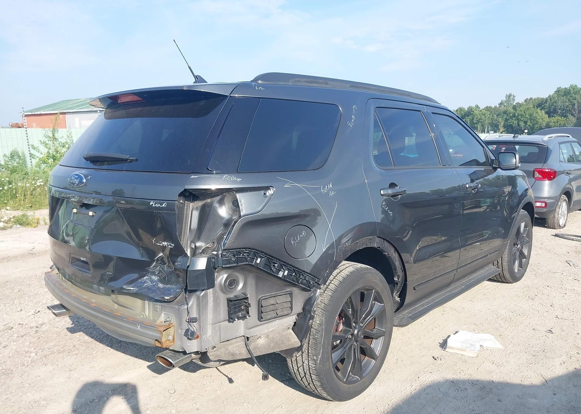 2018 FORD EXPLORER XLT