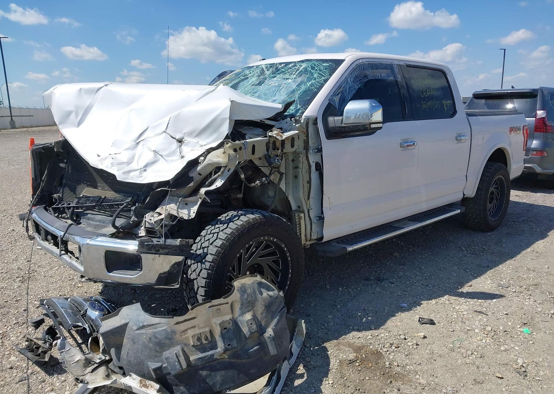 2015 FORD F150 SUPERCREW