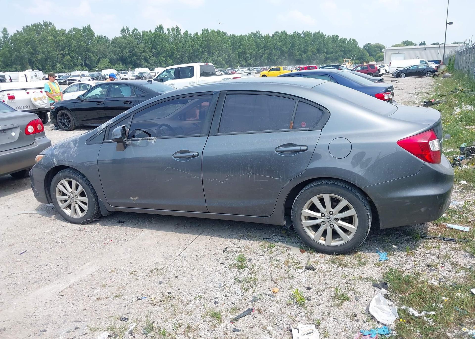 2012 HONDA CIVIC LX