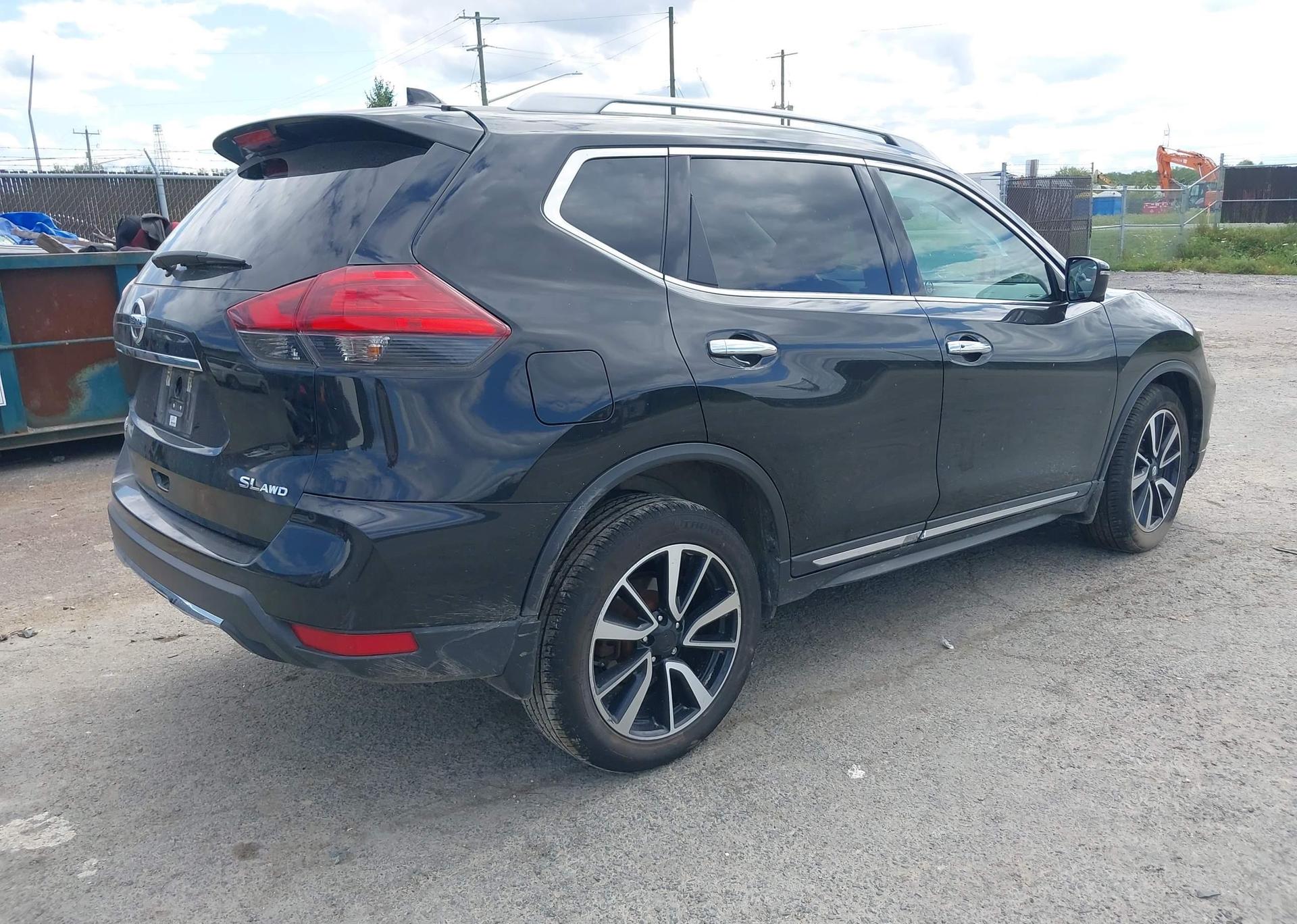 2017 NISSAN ROGUE S