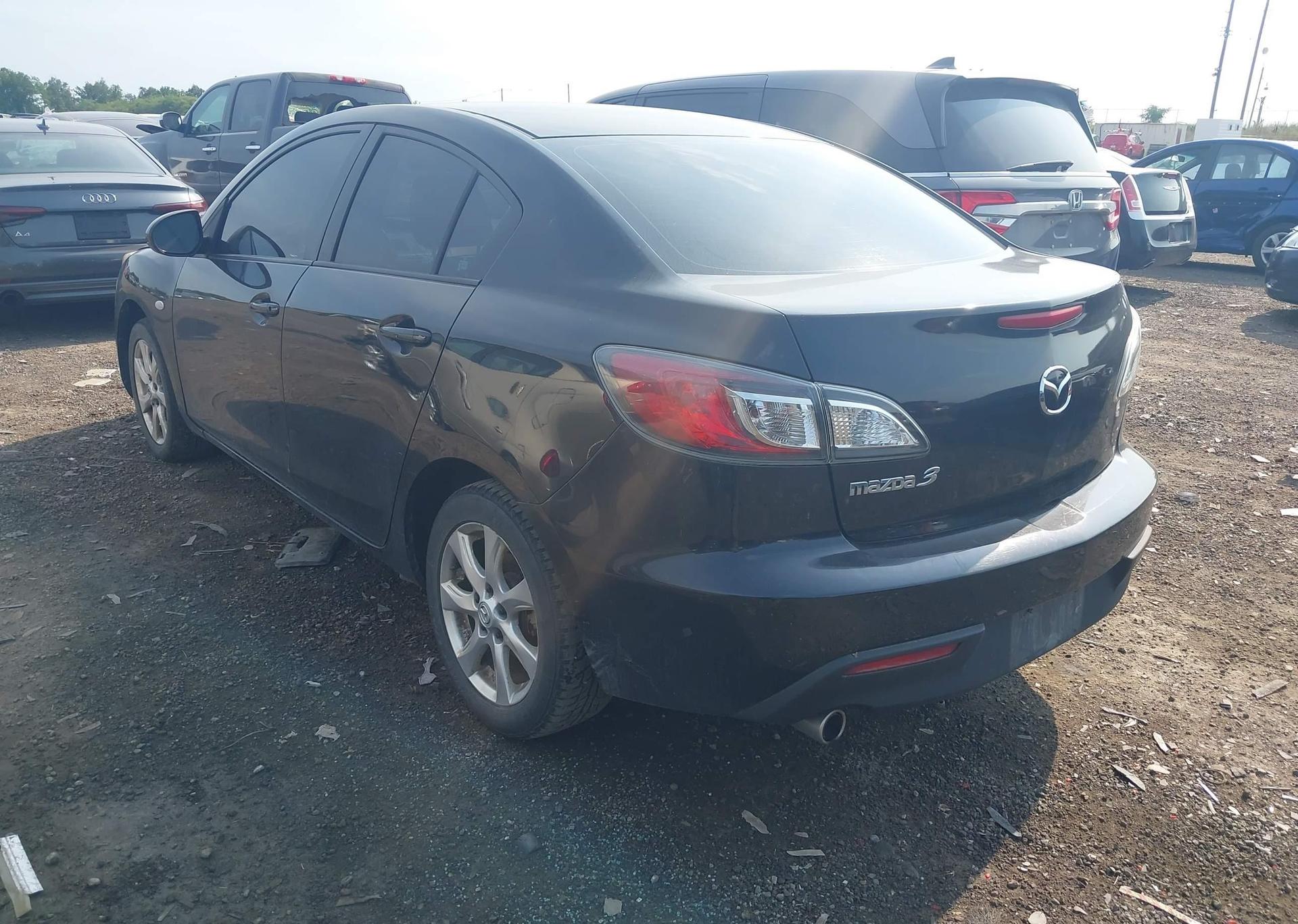2010 MAZDA MAZDA3 GS