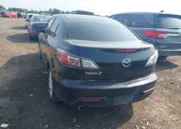2010 MAZDA MAZDA3 GS