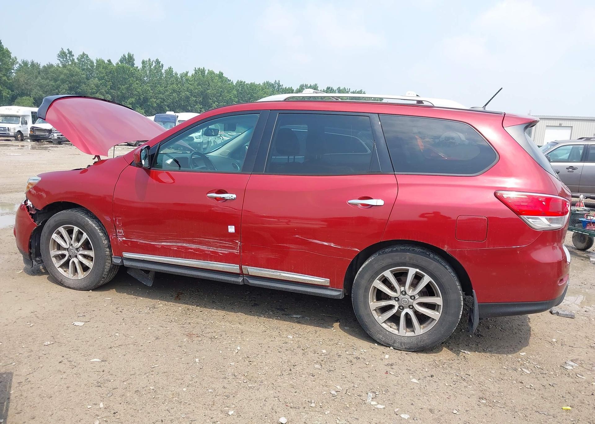 2015 NISSAN PATHFINDER S
