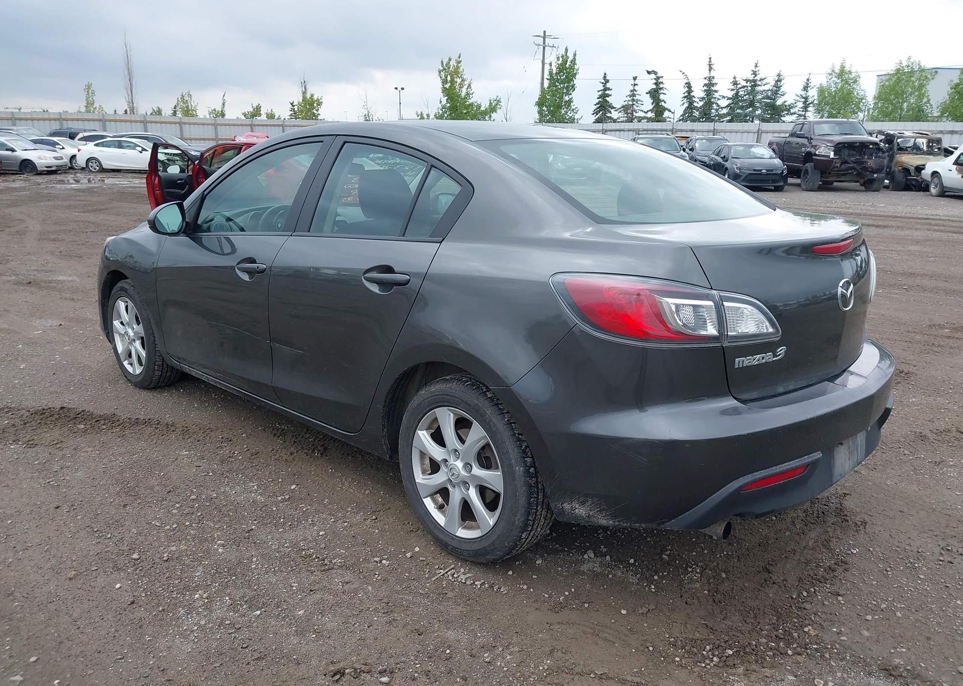 2011 MAZDA MAZDA3 GX