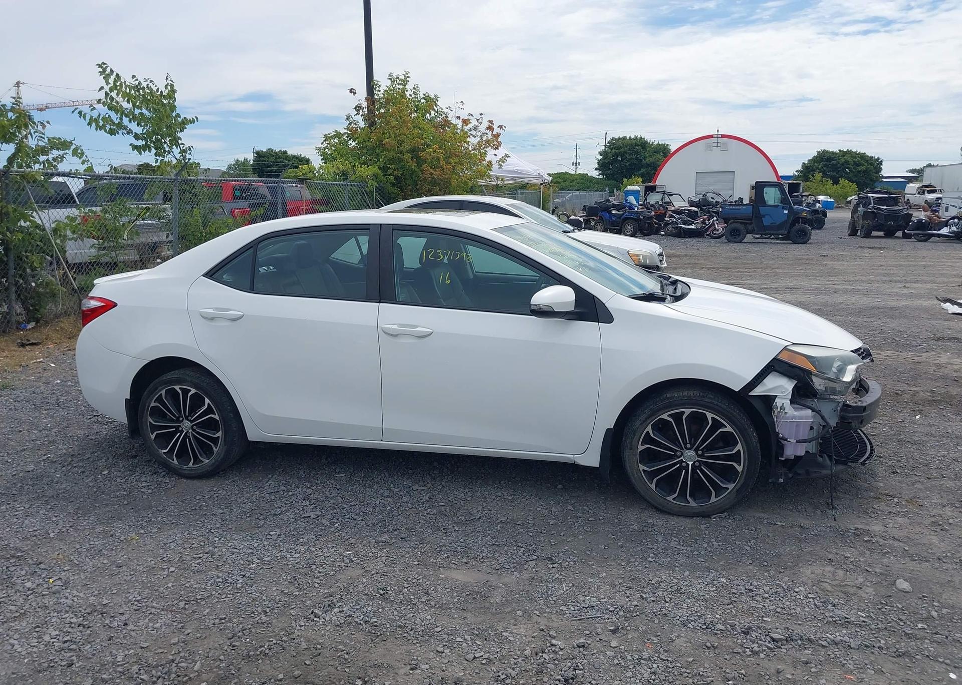 2016 TOYOTA COROLLA S
