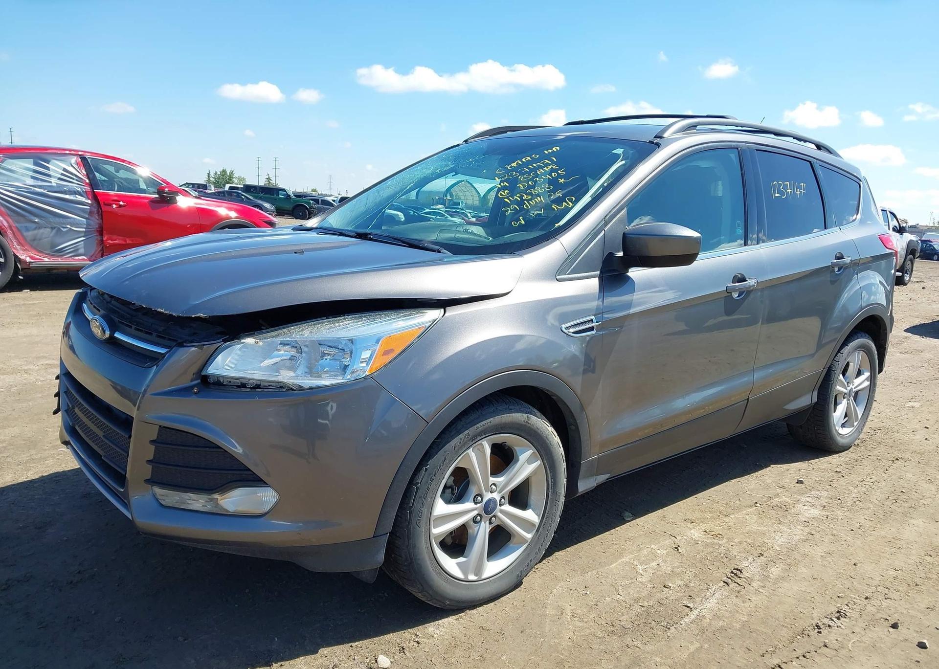 2014 FORD ESCAPE SE