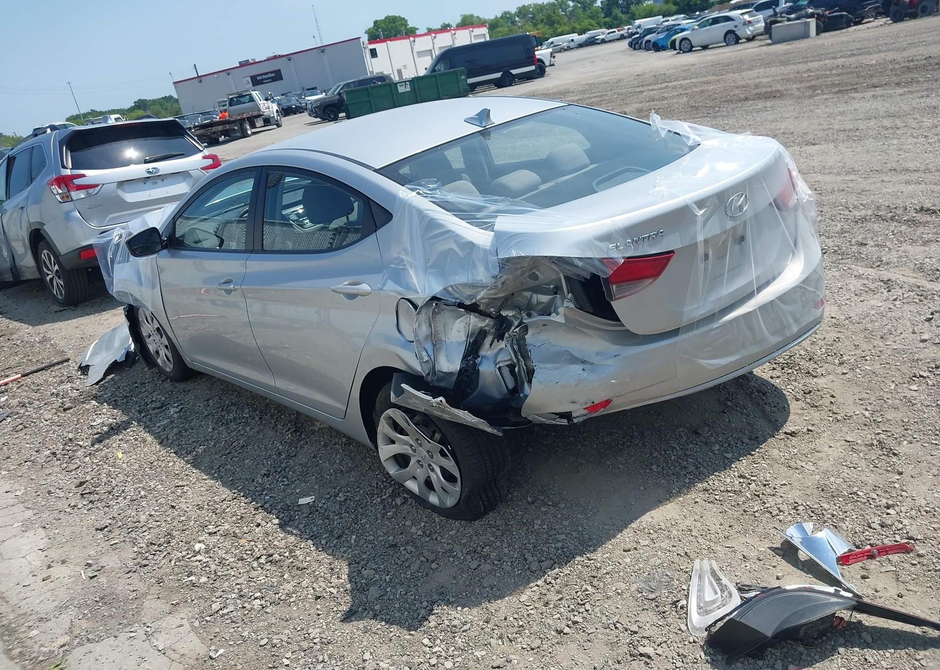 2014 HYUNDAI ELANTRA SE