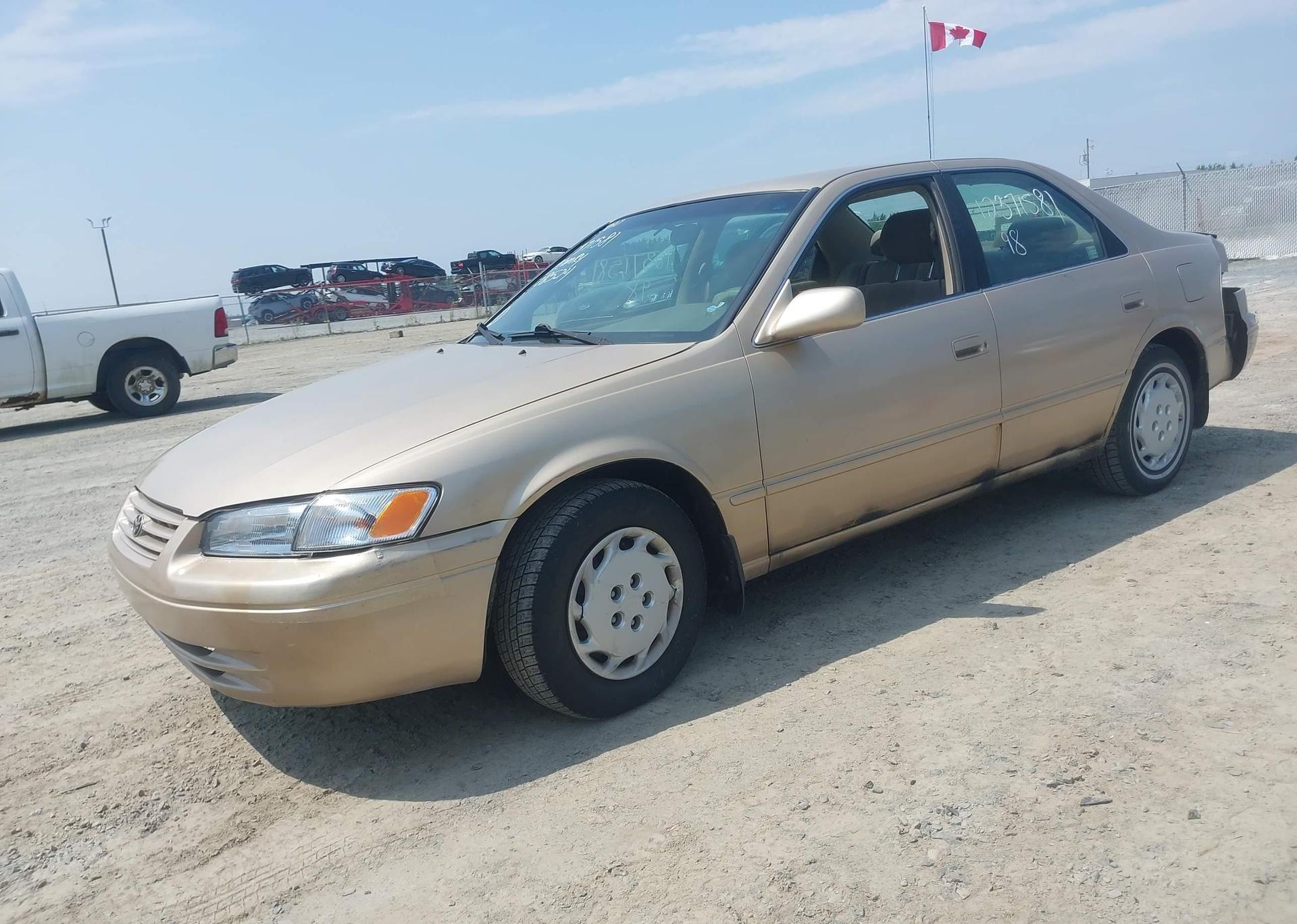 1998 TOYOTA CAMRY CE