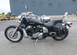 2005 HONDA VT750 CD