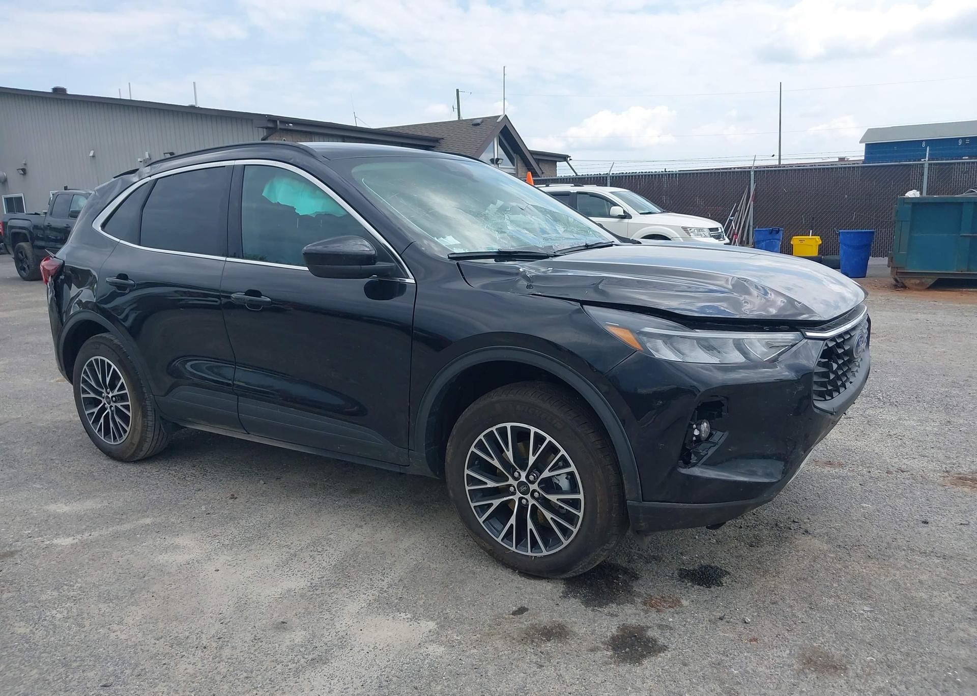2025 FORD ESCAPE