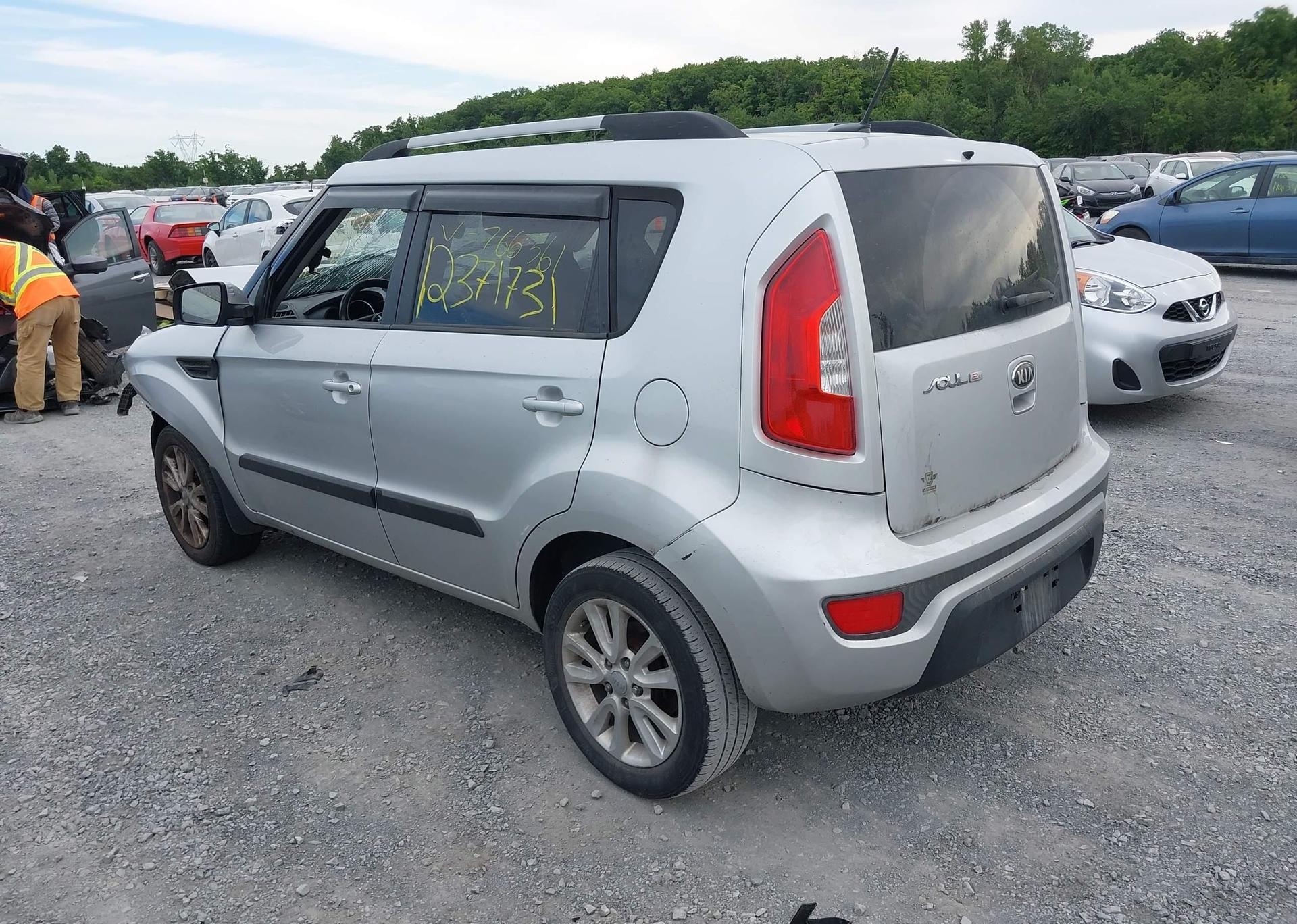 2013 KIA SOUL