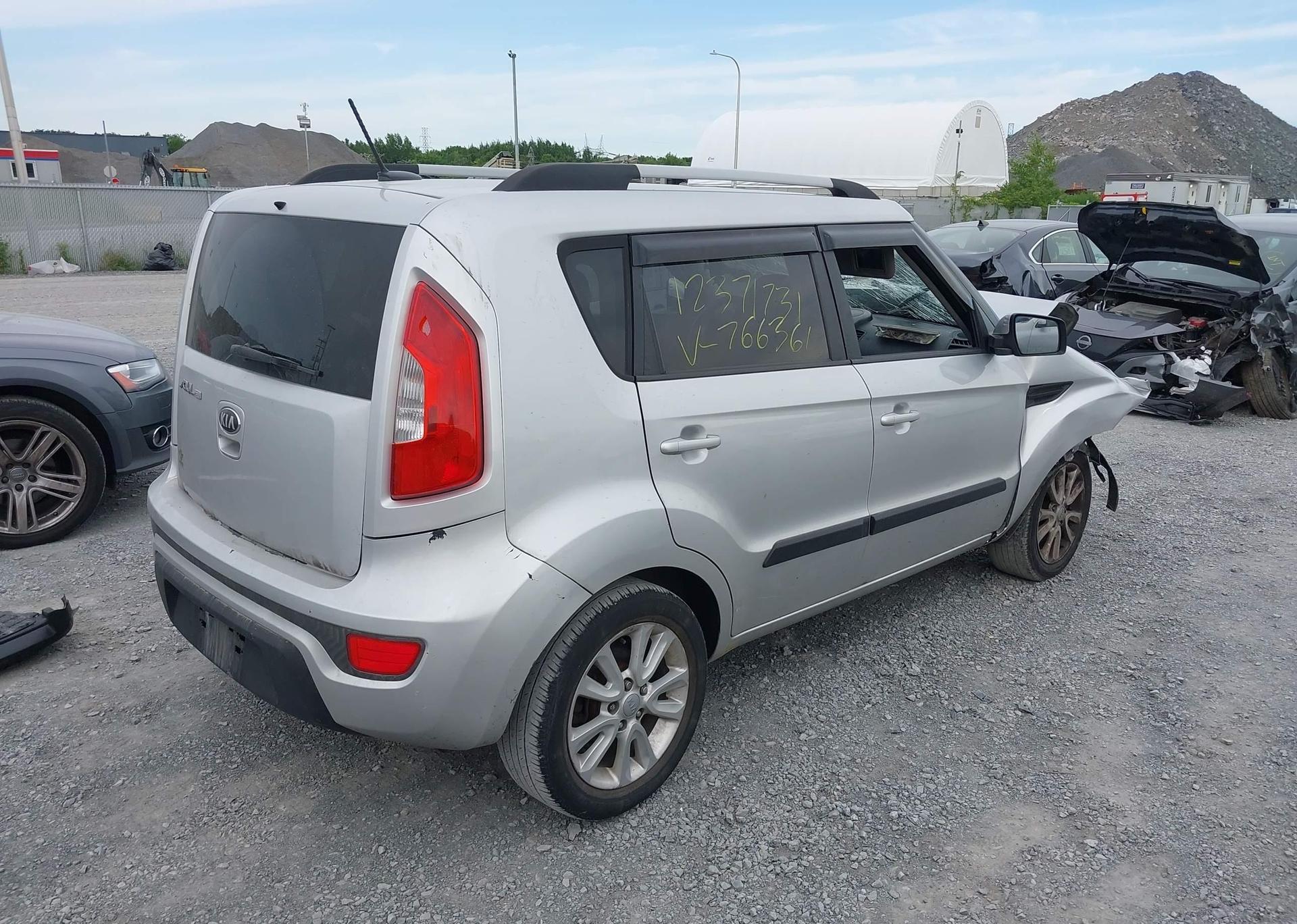 2013 KIA SOUL