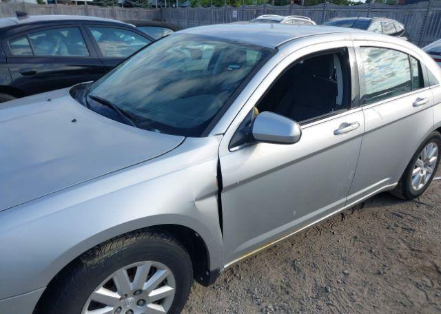 2010 CHRYSLER SEBRING TOURING
