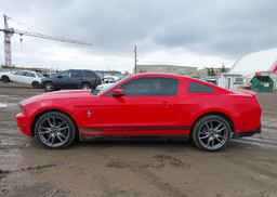 2011 FORD MUSTANG V6