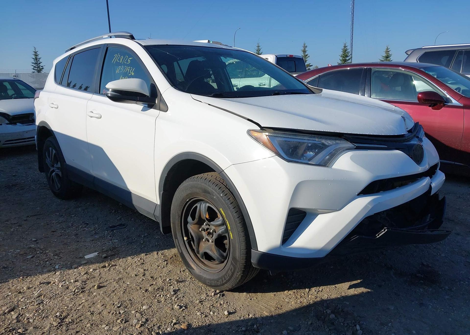 2016 TOYOTA RAV4 LE