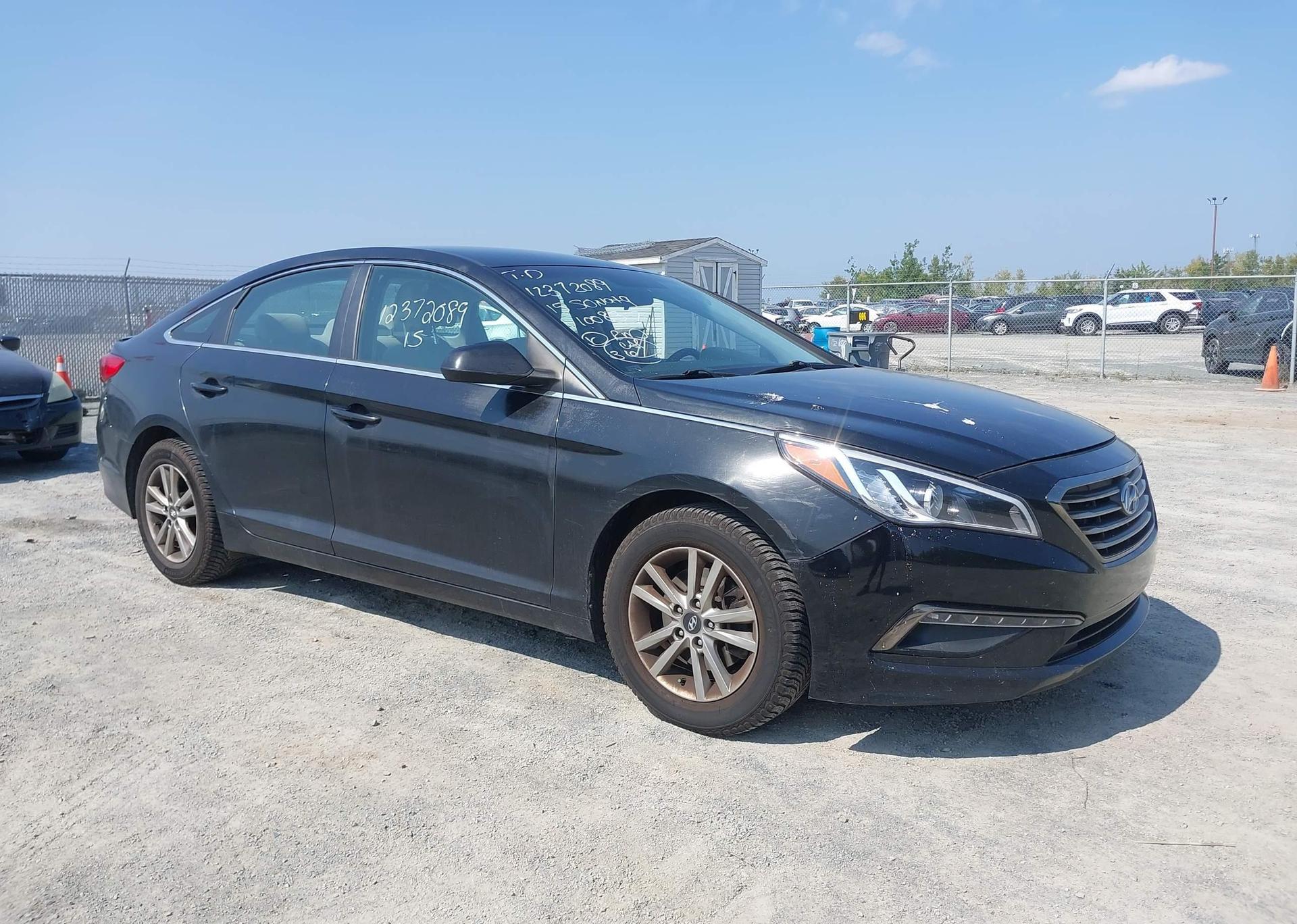 2015 HYUNDAI SONATA GL