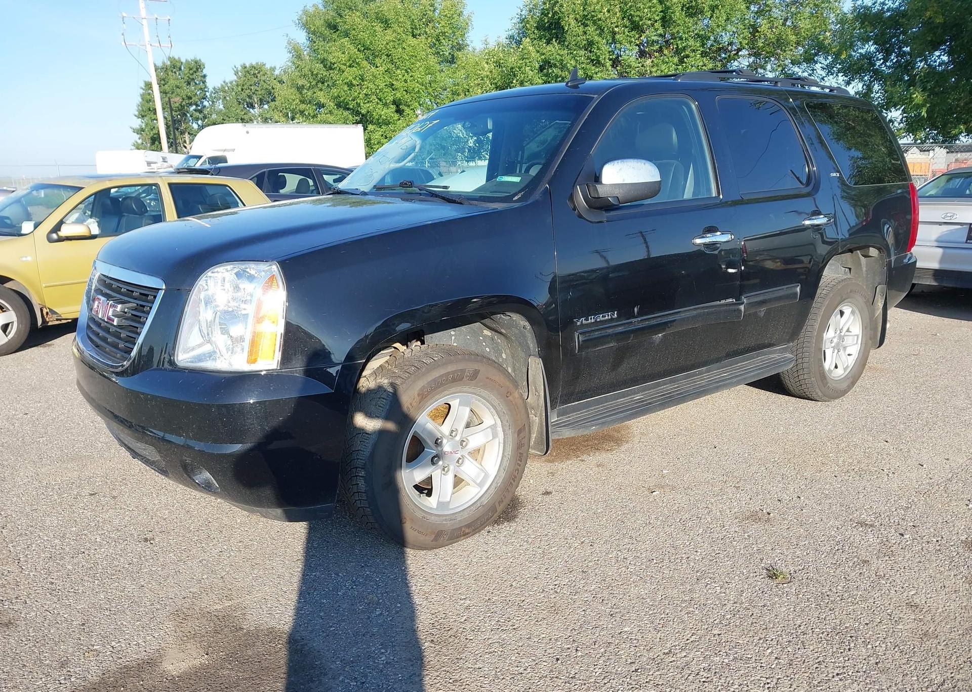 2011 GMC YUKON SLT