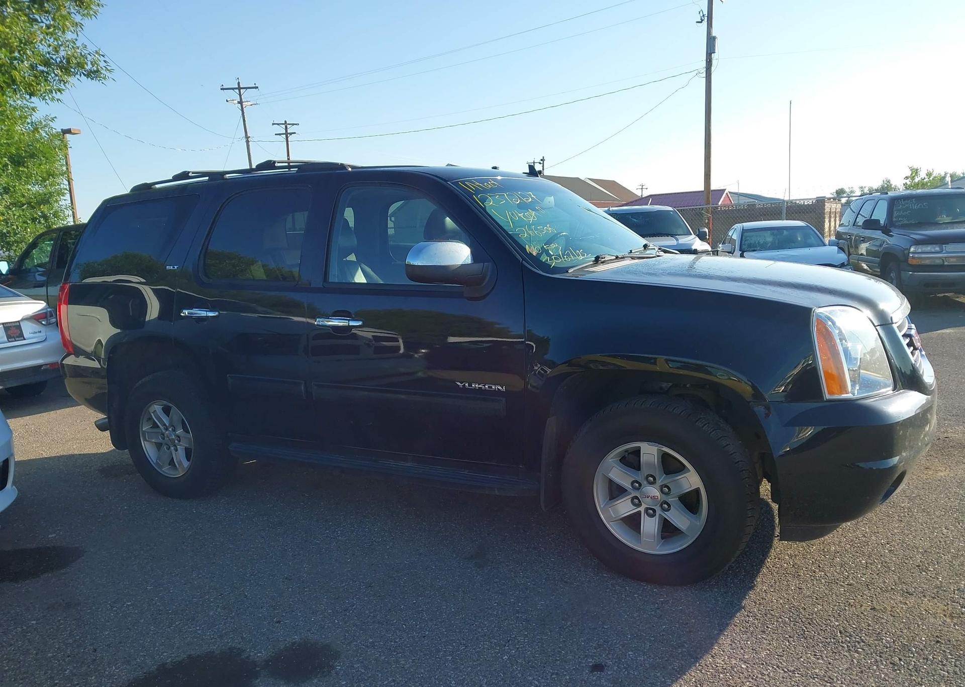 2011 GMC YUKON SLT
