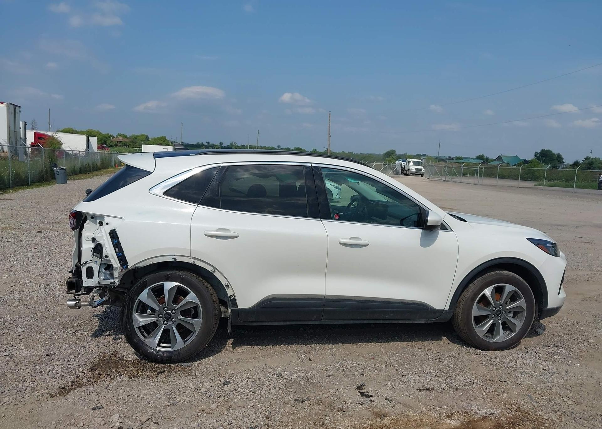 2025 FORD ESCAPE