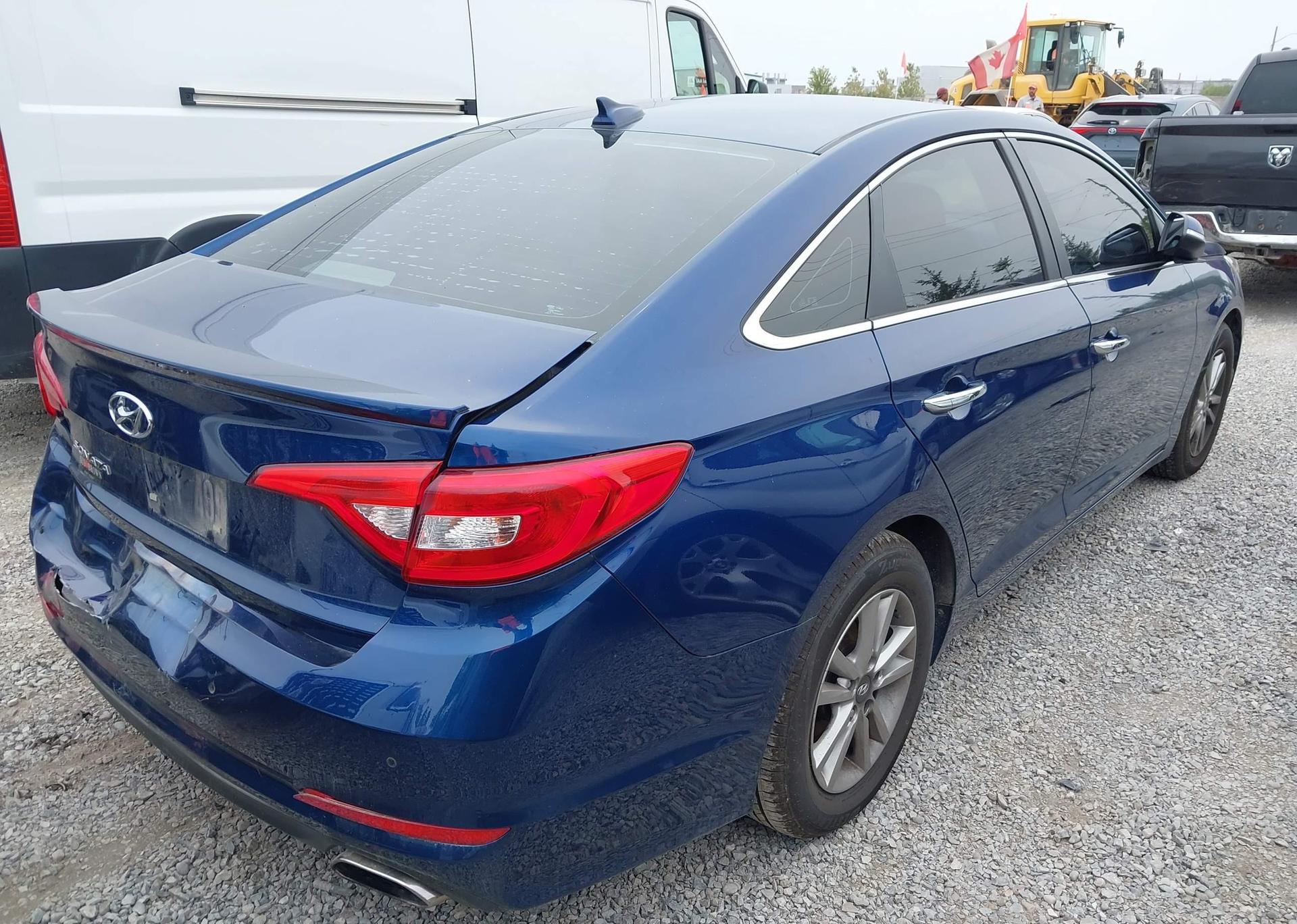 2015 HYUNDAI SONATA SE