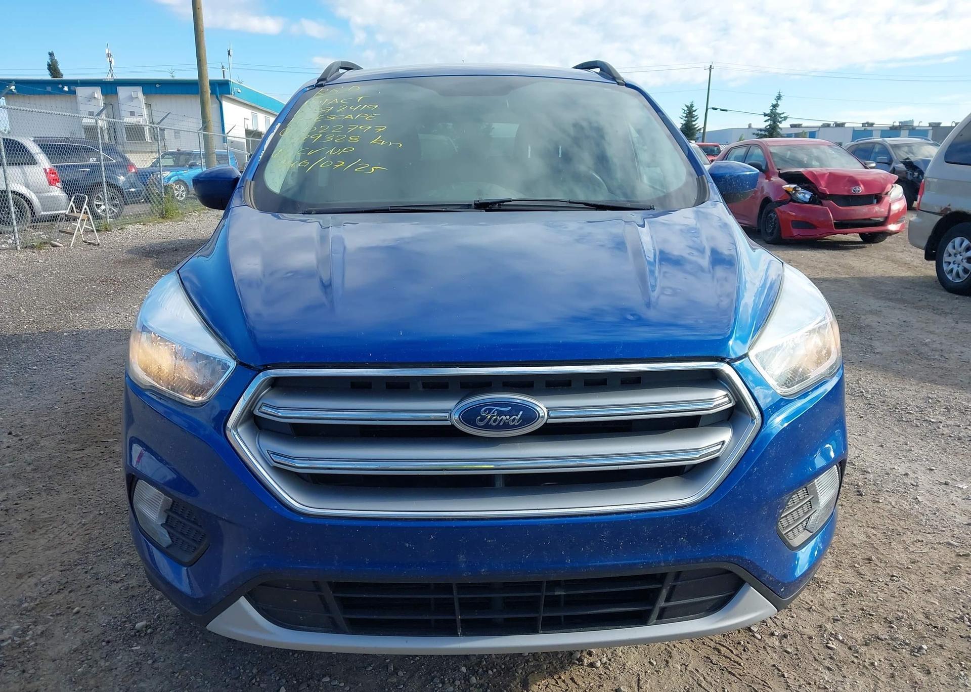 2017 FORD ESCAPE SE