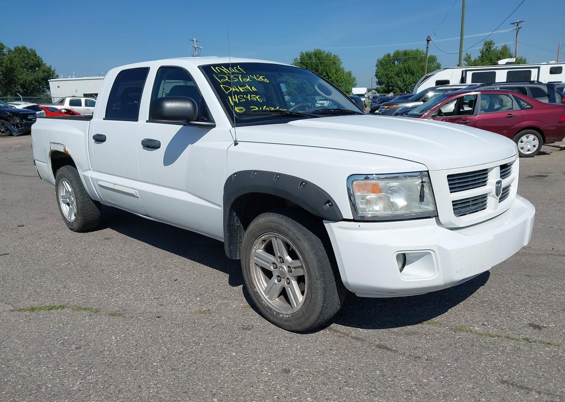 2007 DODGE DAKOTA QUAD SLT