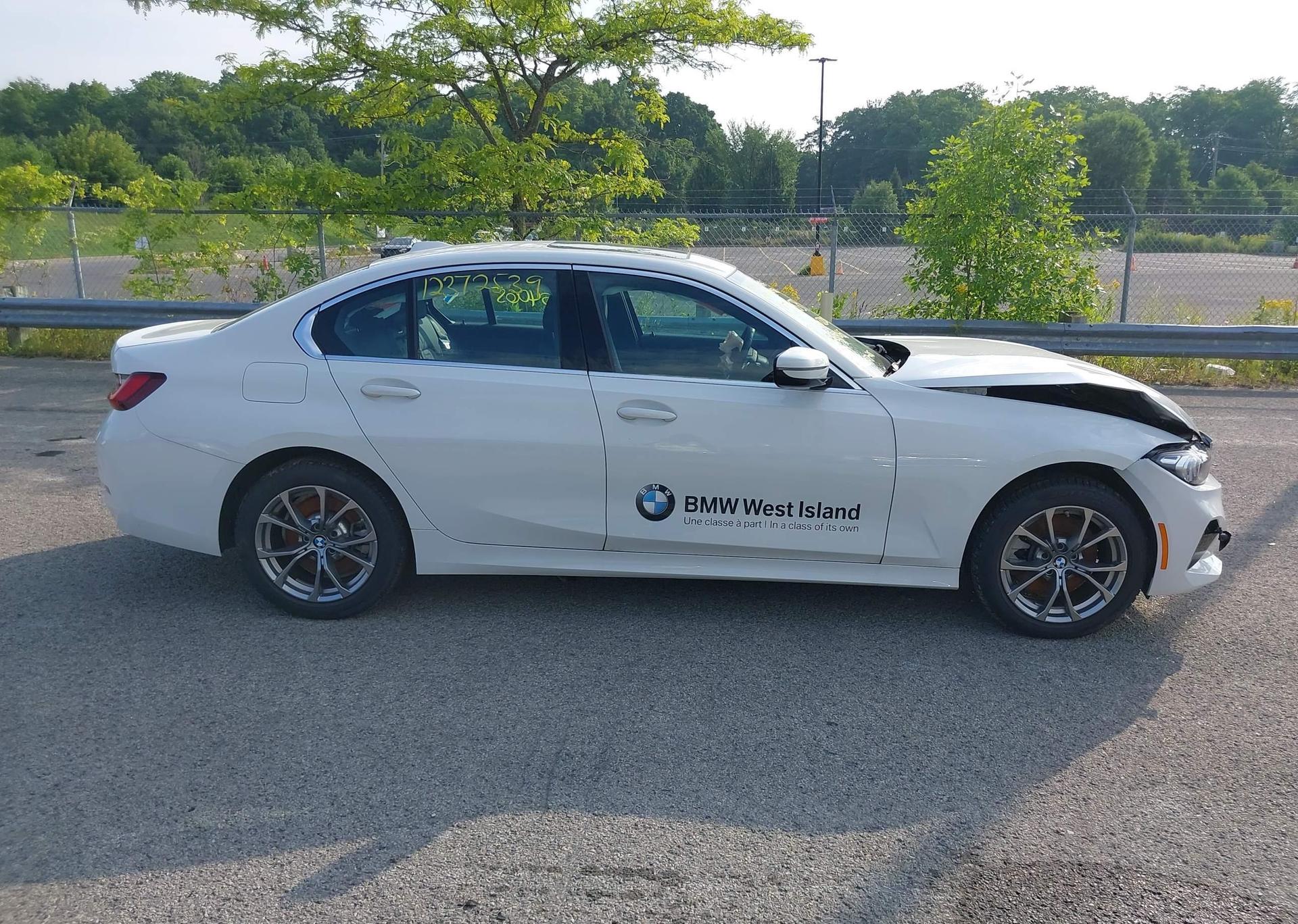 2024 BMW 330XI