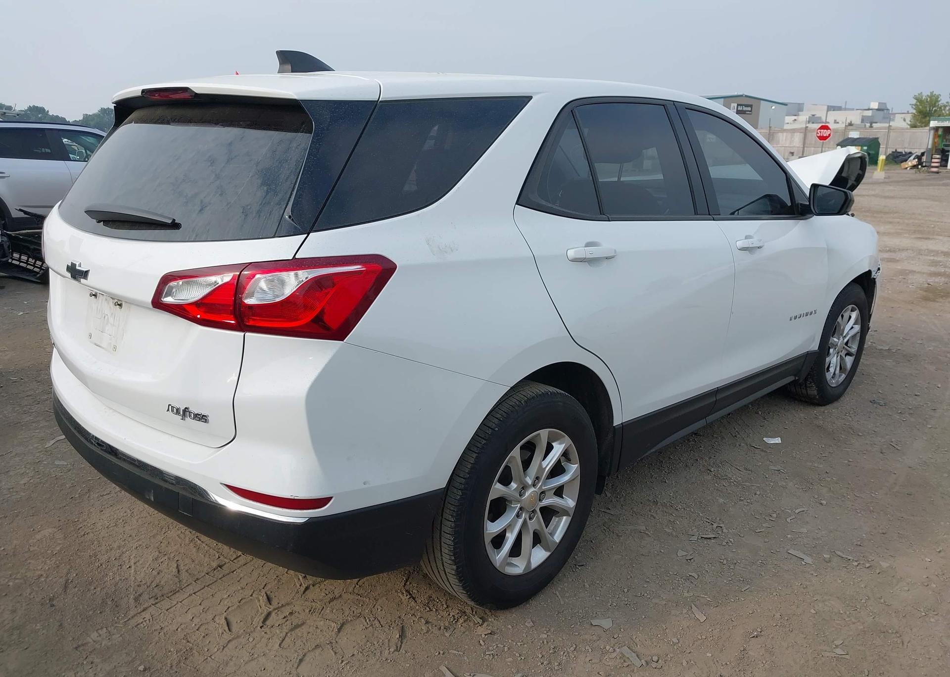 2018 CHEVROLET EQUINOX LS
