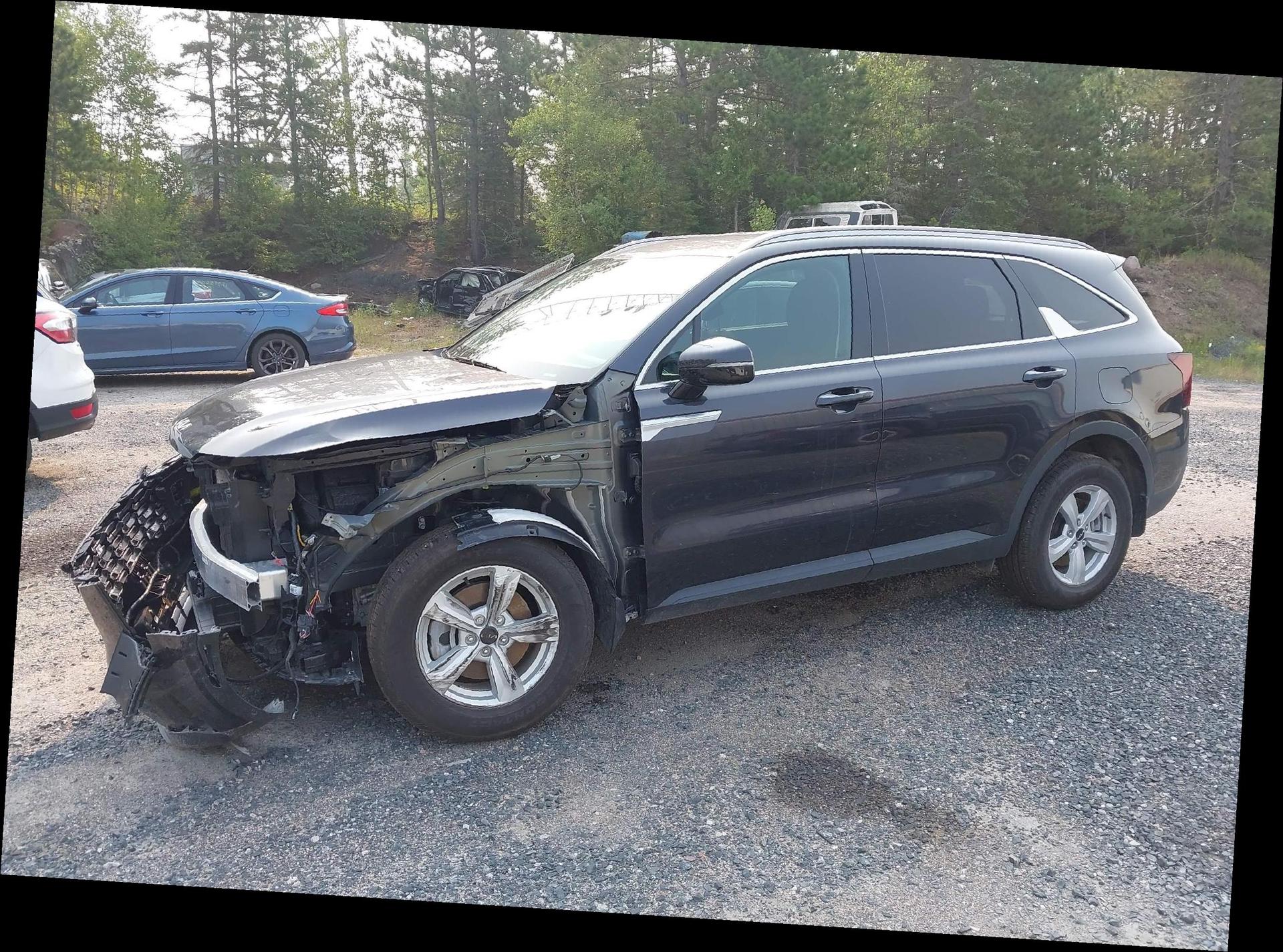 2025 KIA SORENTO 2.5L LX