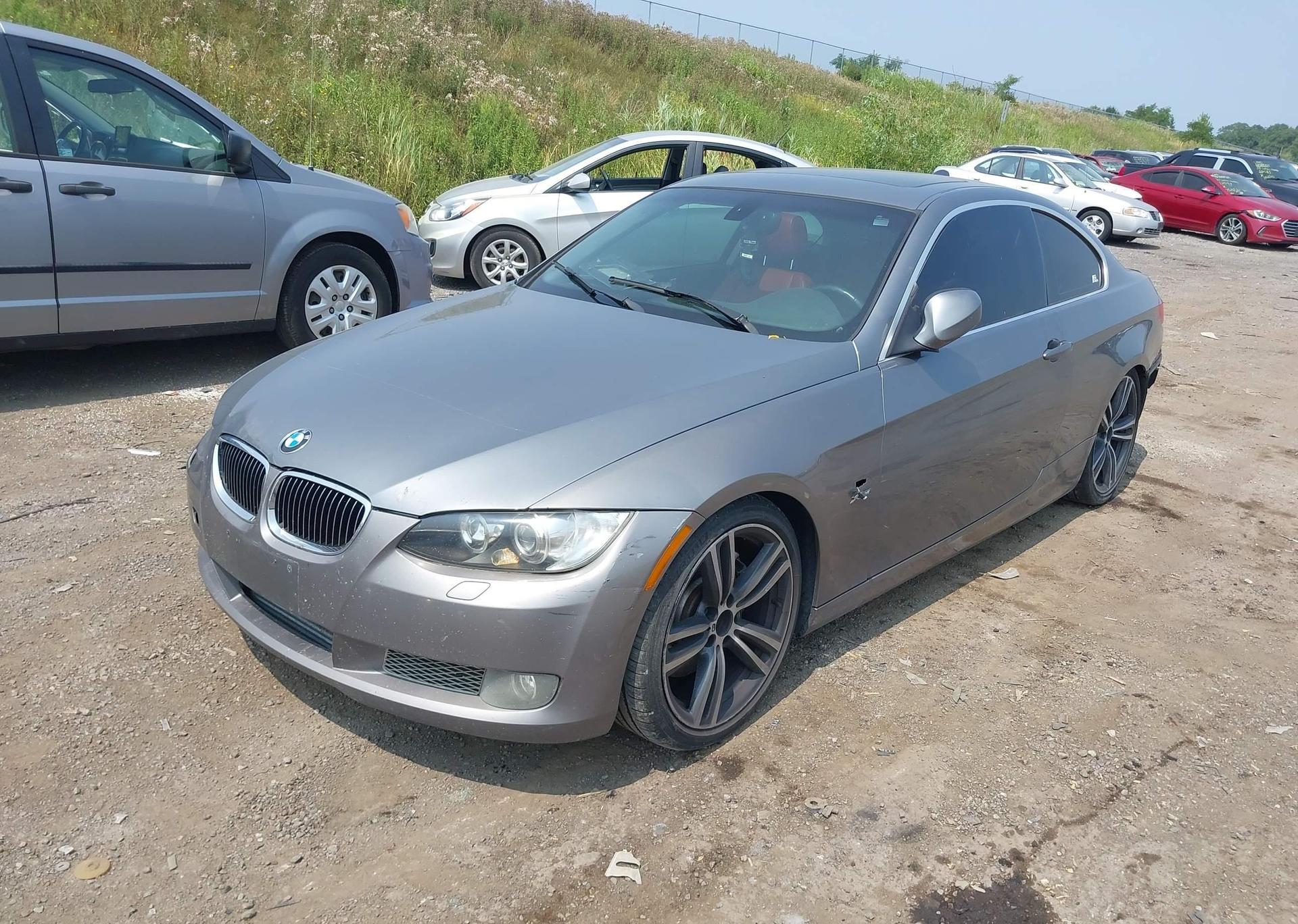 2010 BMW 3 SERIES