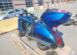 2016 VICTORY MOTORCYCLES VISION