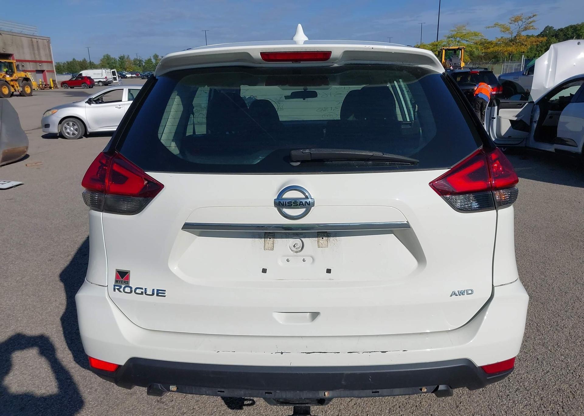 2019 NISSAN ROGUE S