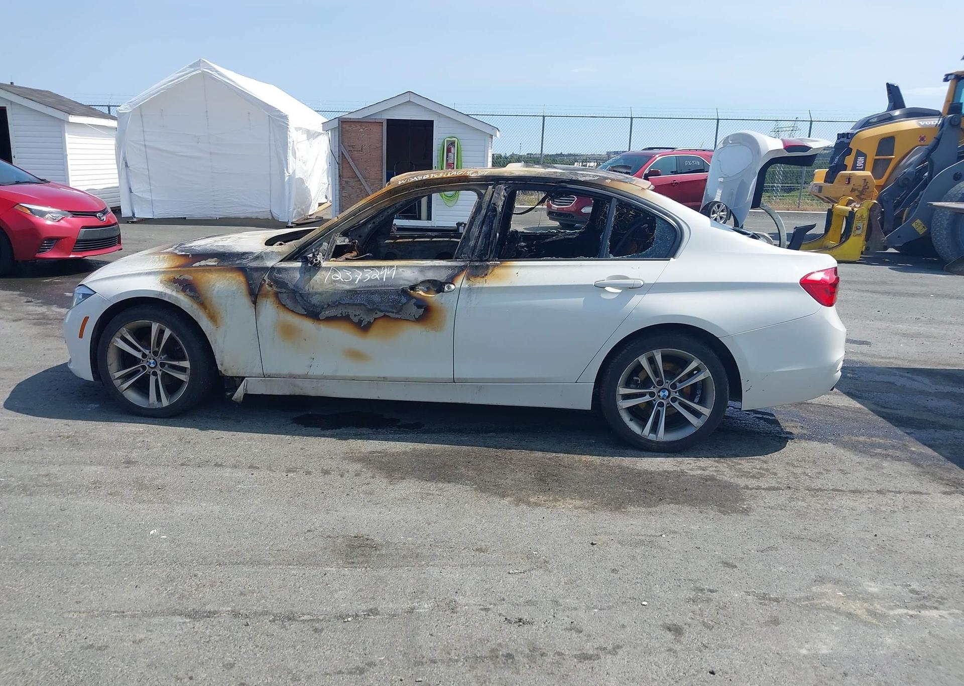 2018 BMW 330 XI