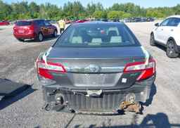 2012 TOYOTA CAMRY SE